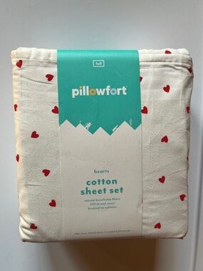 Target pillowfort full cotton sheet set NWT white with red hearts